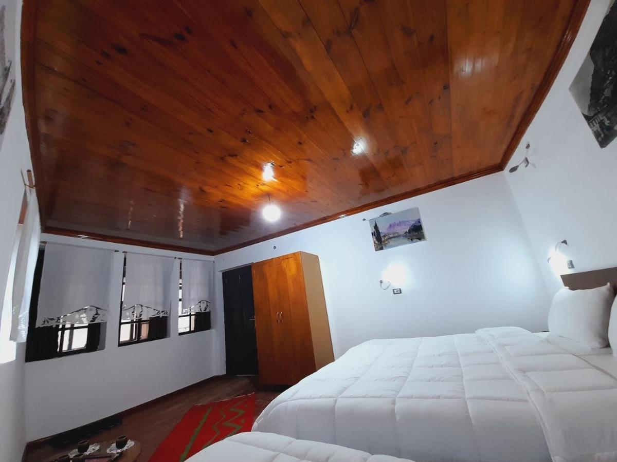 Gorica'S Bridge Hotel Berat Exterior foto